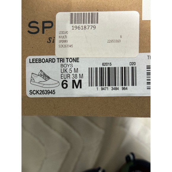 New in Box! Kids Sperry’s - Picture 1 of 6